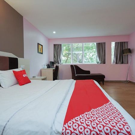 Capital O 89919 Hotel Hari Hari Kuala Lumpur Bagian luar foto