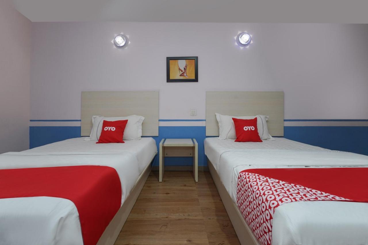 Capital O 89919 Hotel Hari Hari Kuala Lumpur Bagian luar foto