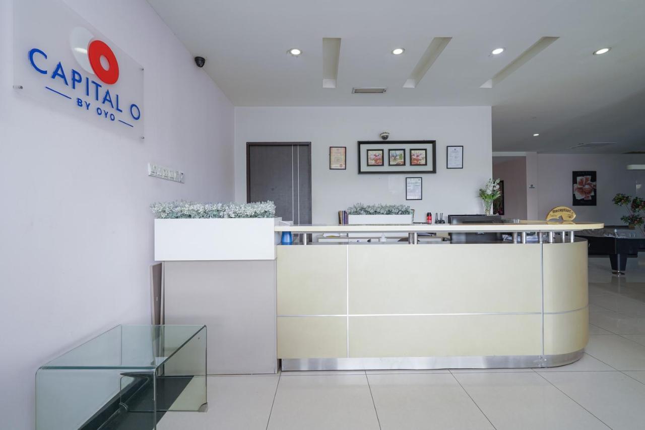Capital O 89919 Hotel Hari Hari Kuala Lumpur Bagian luar foto